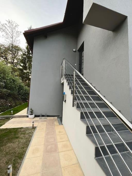 Ab Apartment Moderne Zweizimmerwohnung Филлах Экстерьер фото